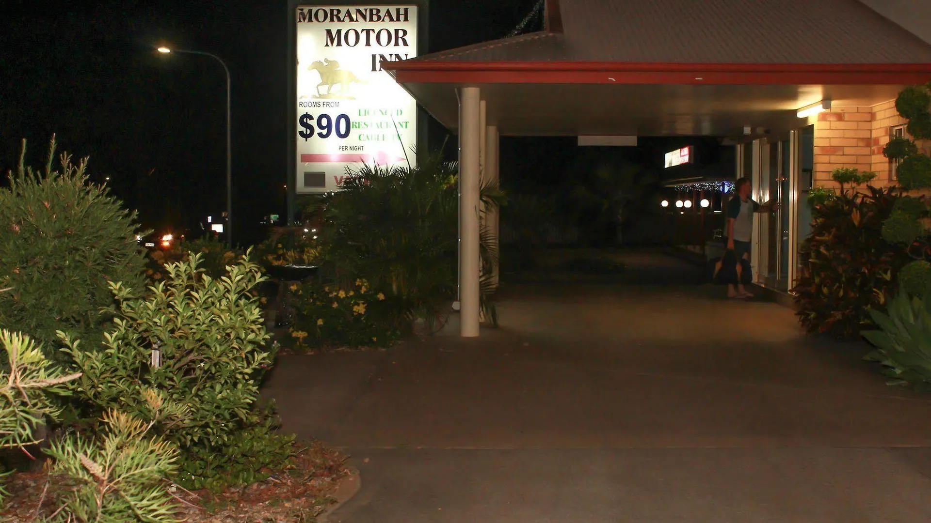 Moranbah Motor Inn Motel