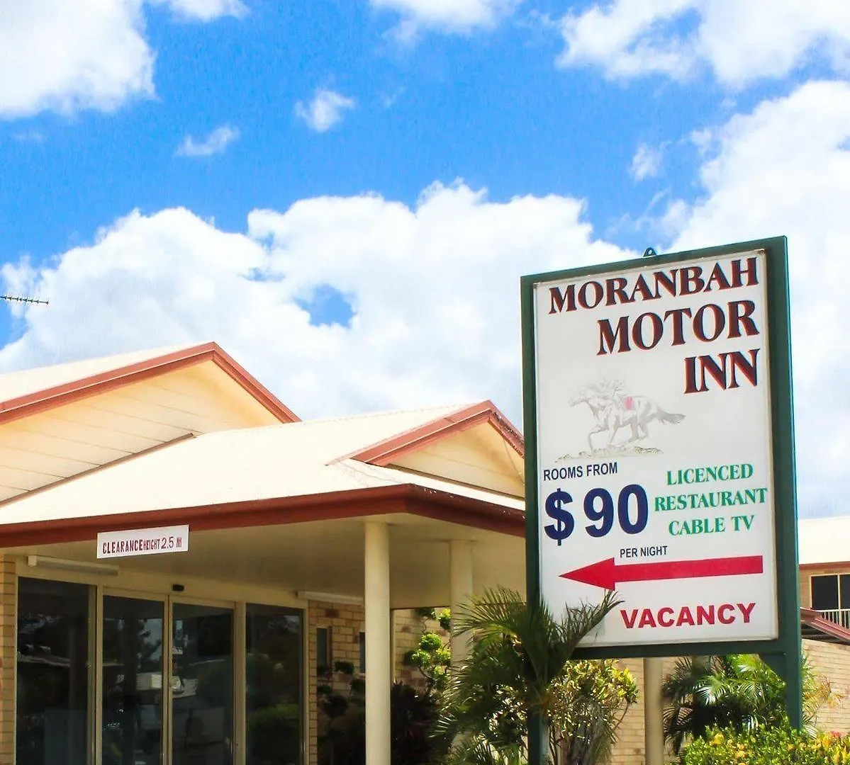 Moranbah Motor Inn 3*,